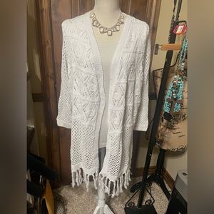 Catherine’s cardigan size 0x 14-16 Nwts